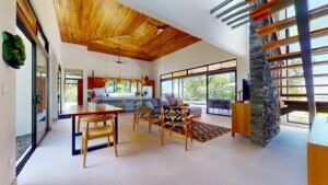 House for sale in Ojochal Costa Rica