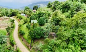Ocean & Mountain View Lot in Morete 2,420 m² Near Uvita (11)