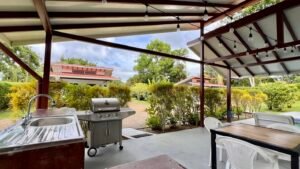 Home, 2 Rental Cabinas & Expansion Potential in Ojochal (32)