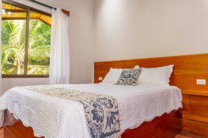 2 Bedroom House for Sale in Uvita Walk to the Beach – 200834 (21)