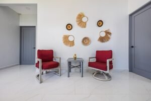 3 Bedrooms Newly Built Modern Home, With Pool & Privacy, Only 4min to the Beach!!!_38 (21)