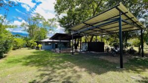 4579 House For Sale in Bahia 01