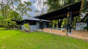 4579 House For Sale in Bahia 30