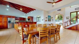 4584 – Tucan Tango House, Ojochal 23