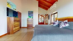 4584 – Tucan Tango House, Ojochal 30