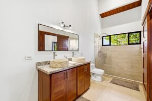 Luxury Home for Sale in Platanillo Costa Rica Valley Views – 201013 (30)