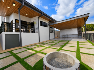 Modern Smart Home with 3 Bedrooms Near San Isidro Private 0.27-Acre Property (6)