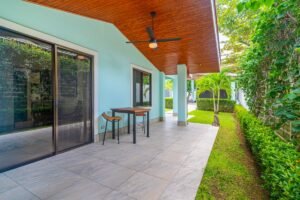 Villa Esmeralda Uvita House with Pool, Large Lot & Walkable Location – 201221 (11)