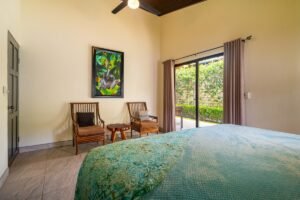 Villa Esmeralda Uvita House with Pool, Large Lot & Walkable Location – 201221 (15)