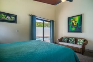 Villa Esmeralda Uvita House with Pool, Large Lot & Walkable Location – 201221 (16)
