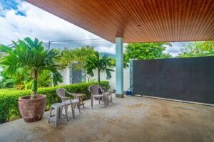 Villa Esmeralda Uvita House with Pool, Large Lot & Walkable Location – 201221 (18)