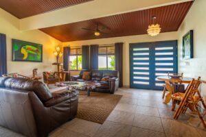 Villa Esmeralda Uvita House with Pool, Large Lot & Walkable Location – 201221 (4)