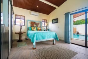 Villa Esmeralda Uvita House with Pool, Large Lot & Walkable Location – 201221 (43)