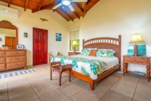 2-Bedroom Ocean View Home in Tres Ríos with Panoramic Pacific Views (24)
