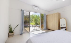4-Bedroom Home in Uvita Near Whale’s Tail Beach Pool & Land (13)
