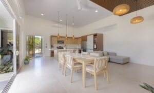4-Bedroom Home in Uvita Near Whale’s Tail Beach Pool & Land (14)