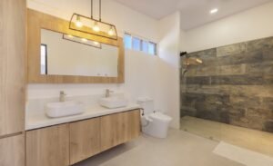 4-Bedroom Home in Uvita Near Whale’s Tail Beach Pool & Land (20)