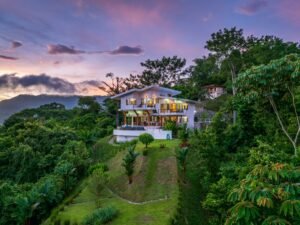 Casa Enigma Iconic 180° Ocean View Home in Costa Rica (7)