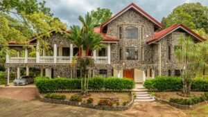 Private Tropical Estate with Pool & Fruit Gardens In San Isidro (5)